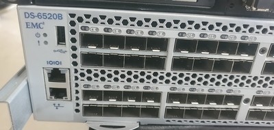 EMC DS-6520B 16gb Brocade 96 Port Sakelar SAN 48 Port Aktif
