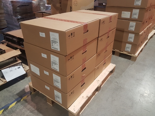 24 Port Aktif Brocade SAN Switch BR-G620-24-32G-R Dengan SFP 24pcs 32GB