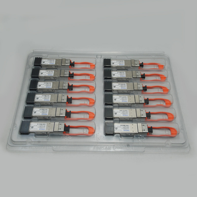 Finisar FTL410QD4C 40GBASE-SR4 / 10GBASE-SR 300m QSFP+ Gen4 Menembus Ke 10GBASE-SR Ethernet