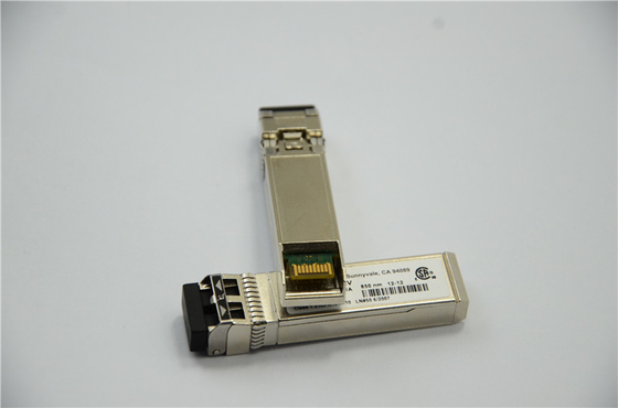 FTLF8529P3BCV-QL 16G SFP+ 850nm Modul Transceiver Optik Hot Pluggable Panjang Gelombang Pendek