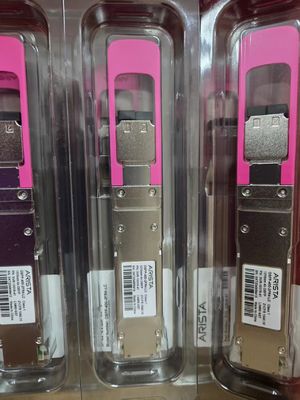 Modul QSFP28 100G Solusi Jaringan Terbaik untuk Transfer Data Berkecepatan Tinggi