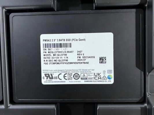 Original Samsung 3.84TB U.2 SSD MZQL23T8HCLS-00A07 PCIe 4.0 NVMe TLC Enterprise SSD untuk Server Cloud Storage