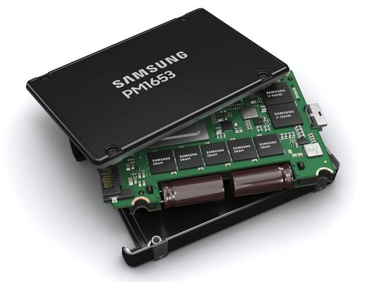 Samsung MZQL27T6HBLA-00A07 PM9A3 7.68TB U.2 NVMe SSD PCIe4.0 x4 2.5 "Pusat Data Perusahaan Solid State Drive