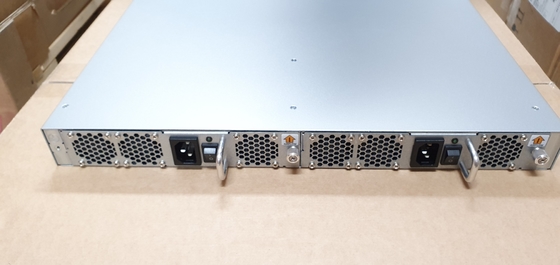 Hitachi G720 Brocade SAN Sakelar HD-G720-24-32G-R Rak Sakelar Jaringan Perusahaan yang Dapat Dipasang